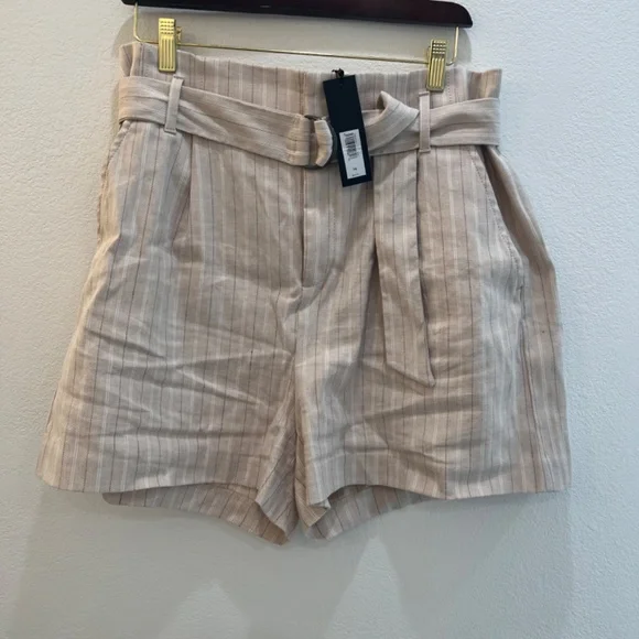 NWT Banana Republic Women's Linen High Rise, Striped, Belted Shorts Size 14 - Picture 1 of 5